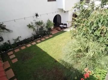 Casa de 5 habitaciones, Cuauhtémoc · Casa de 340 m² con 5 Recámaras en Venta en Una de Las Mejores Zonas