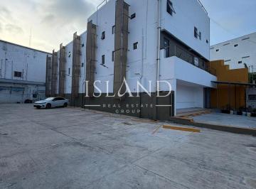 Local comercial · 340m² · Local en Renta Av Uxmal en Cancun