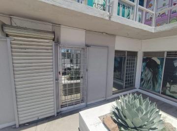 5d672e6b0f28f5d7cb05c6ab42a0a31c8bc57a900be14a0fc30e2e7bd268176b · Local Renta en Plaza Americas