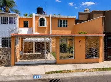 Casa de 3 habitaciones, Atizapán de Zaragoza · Casa de 160 m² con 3 Recámaras en Venta en Las Alamedas, Ciudad López Mateos, Atizapán.