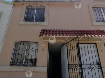 Casa · 59m² · 2 Recámaras · 1 Estacionamiento · Casa en Urbi Villa del Rey