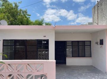 Casa · 121m² · 2 Recámaras · 1 Estacionamiento · Casa en Venta en El Centro de San Nicolás de Los Garza