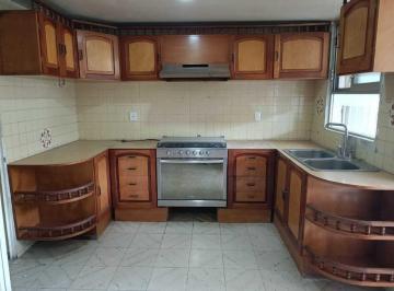 Casa · 252m² · 3 Recámaras · 2 Estacionamientos · Casa en Bugambilias