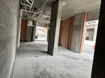 1 · Local en Venta/renta en Santa Catarina