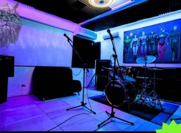 1 · Local Comercial en Monterrey