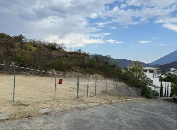 1 · Terreno en Venta Pedregal de Valle Alto
