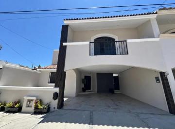 1 · Casa en Renta Amueblada en Saltillo