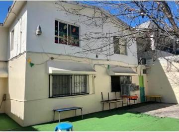 1 · Casa en Venta Zona Sur (Kinder)