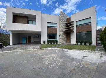1 · Casa Equipada en Venta | Los Olivos Carr. Nac.