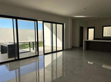 1 · Casa en Venta en Zona Carretera Nacional