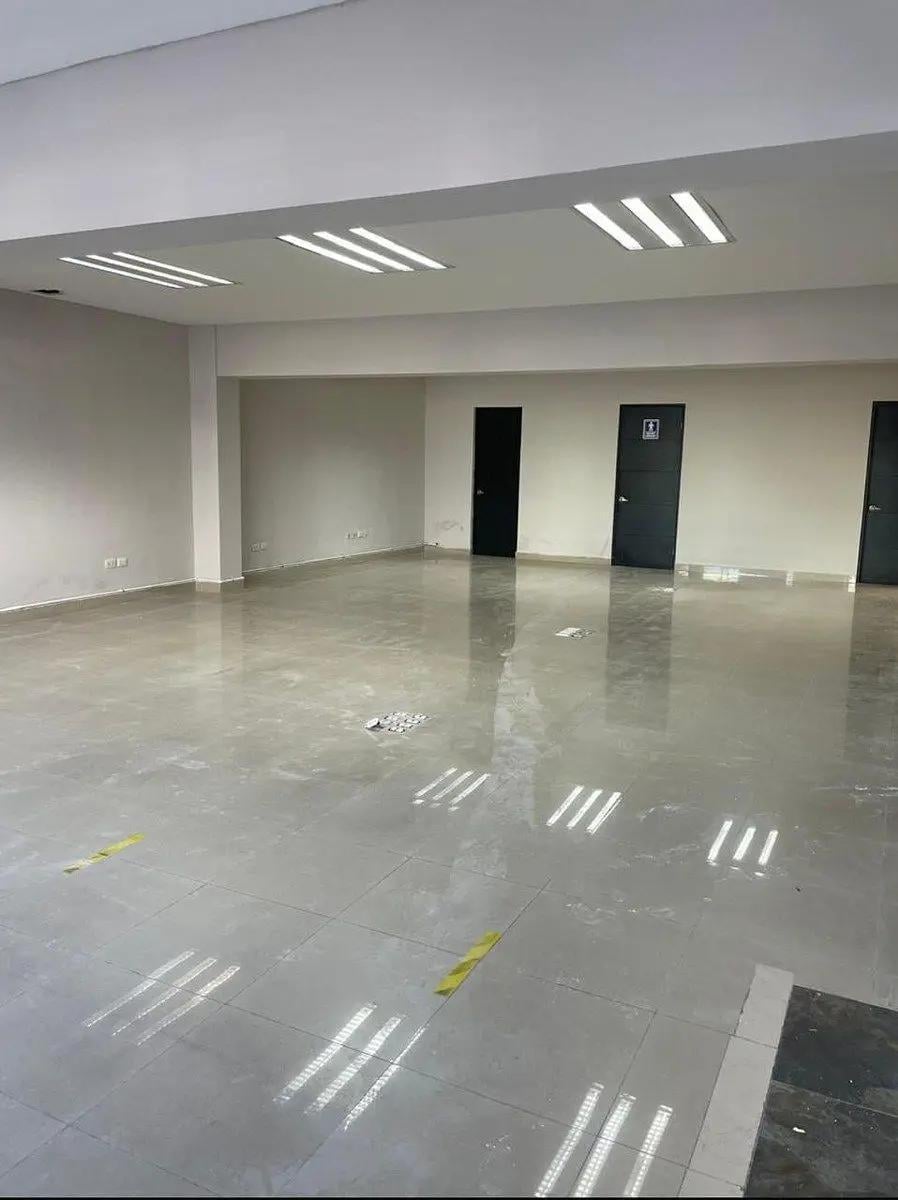 Oficina Comercial en Contry Zona Sur