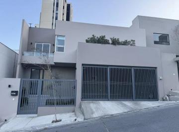 1 · Casa en Venta Valle Oriente Monterrey
