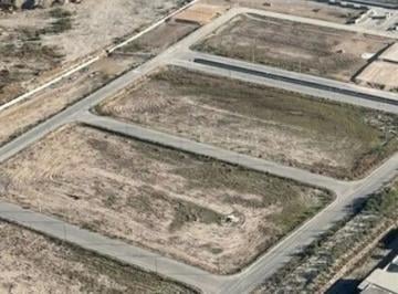 1 · Terreno Industrial en Venta Zona Santa Catarina