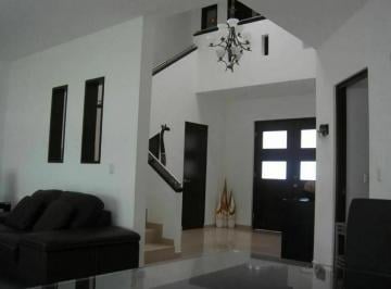 1 · Casa en Cumbres 6 Sector