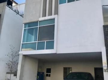 1 · Casa en Venta en Colinas del Valle, Monterrey, Nuevo León