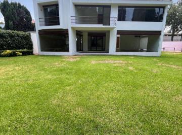 Casa de 4 habitaciones, Puebla · Casa en Venta Club de Golf Las Fuentes a Pie de Calle Cerca a La 11 Sur Jardin Grande