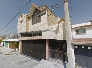 Casa de 4 habitaciones, Celaya · Hermosa Casa en Venta en Celaya Guanjuato Mex