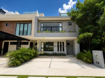 Casa en condominio de 3 habitaciones, Benito Juárez · Casa en Venta en Arbolada Cancún | 3 Recámaras | Roof Top con Jacuzzi