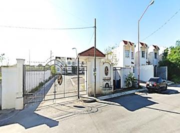 Casa de 3 habitaciones, Reynosa · Se Vende Casa de Dos Niveles