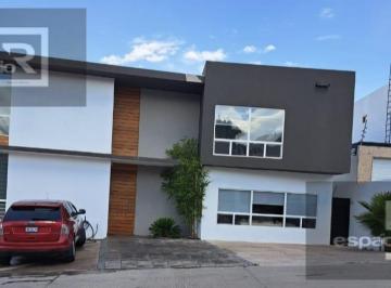 Departamento · 1 Recámara · 2 Estacionamientos · Departamento Ejecutivo en Renta en Cumbres