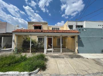 Casa de 5 habitaciones, Zapopan · Casa en Venta en Loma Bonita, Zapopan