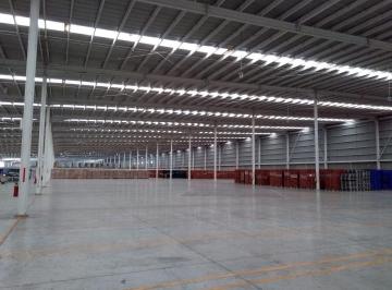 Nave industrial , Toluca · Bodega de 14,440 m² Dentro de Parque con Seguridad, Andenes Cross Dock