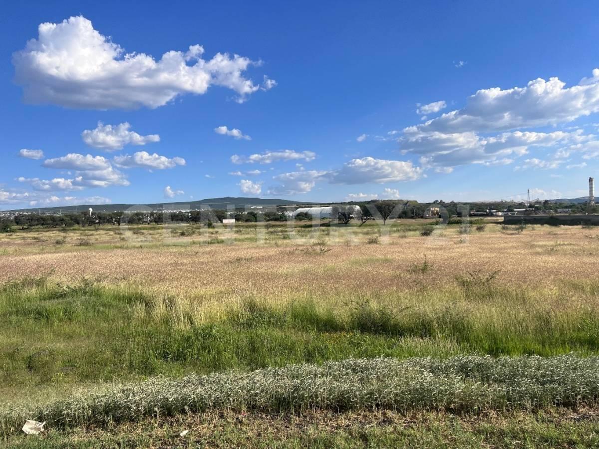 Land for Sale on Queretaro-Guanajuato State Highway, Ejido Los Ángeles