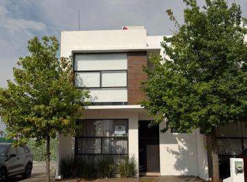 Casa de 3 habitaciones, Morelia · | Casa en Renta en Monte Vento Tres Marías |