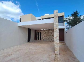 1 · Casa en Venta con 4 Habitaciones en Temozon Norte Merida