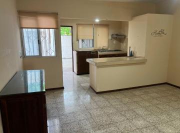 Casa de 2 habitaciones, Veracruz · Casa de un Nivel en Renta en El Fraccionamiento Floresta. Veracruz, Veracruz