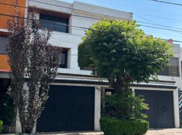 1 · Casa en Venta en Hacienda de Echegaray, Amplios Espacios y Excelente Iluminación