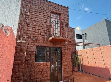 2d1c4ea7418c6c822b610f98d43fbcf8af9a909dd38e2040f062a88d7c24b127 · Casa en Venta en Lomas Univercidad, Zapopan