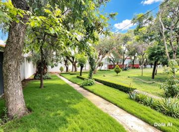Casa · 260m² · 3 Recámaras · 2 Estacionamientos · Casa en Venta en Ciudad Satelite con Vigilancia 24 Horas
