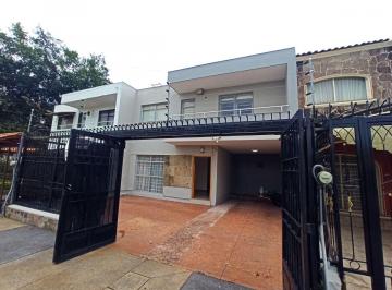Casa de 5 habitaciones, Guadalajara · Funcional Casa en Renta Av Revolucion Cucei