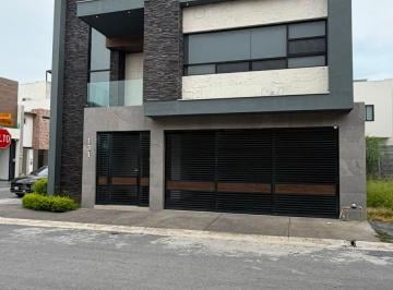 Casa de 3 habitaciones, General Escobedo · Casa de Lujo en Venta en La Encomienda, ¡En Esquina, Moderna y Equipada!
