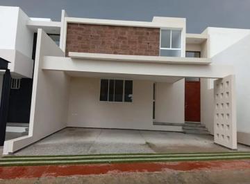 1 · Casa en Venta en Privada, La Vista Residencial, 3 Recámaras