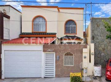 Casa · 149m² · 3 Recámaras · Casa en Venta en Lomas Universidad Ll, Chihuahua, Chih.
