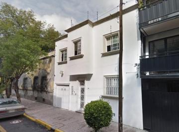 Casa de 3 habitaciones, Miguel Hidalgo · Casa en Remate en San Miguel Chapultepec Miguel Hidalgo Zona Exclusiva