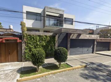 Casa de 3 habitaciones, Naucalpan de Juárez · Casa en Remate en Lomas de Tecamachalco Naucalpan Excelente Zona