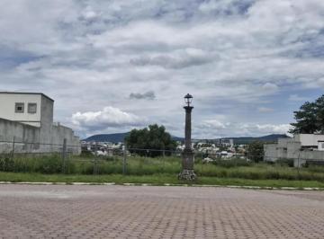 Terreno / Lote , Querétaro · 2,144 m² en Balcones de Juriquilla | Vista Al Lago y Potencial Residencial