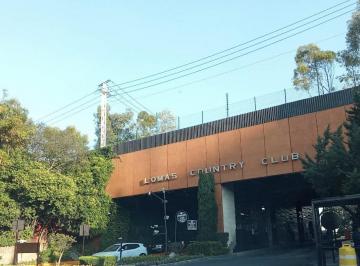 Casa de 3 habitaciones, Huixquilucan · Inmueble en Remate Ubicada en Lomas del Country Club Interlomas Zona Exclusiva