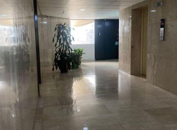 Oficina de 3 habitaciones, Naucalpan de Juárez · Oficina o Consultorio en Venta en Tecamachalco | 120 m² y 2 Estacionamientos