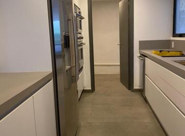 Departamento compartido de 3 habitaciones, Cuauhtémoc · Departamento en Venta en Condesa | 130 m², 3 Recámaras y Balcón