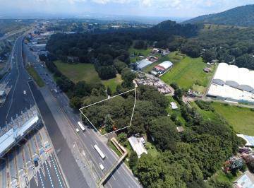 Terreno / Lote · 3359m² · Terreno en Venta Sobre Autopista México - Toluca (Rio Hondito)