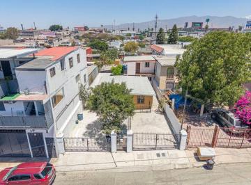 Casa de 4 habitaciones, Tijuana · Propiedad en Venta Col Buenos Aires Sur Tijuana B. C.