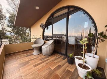 Casa de 7 habitaciones, Morelia · Casa con Vista Panorámica a La Catedral de Morelia | 7 Recámaras y Departamento Independiente