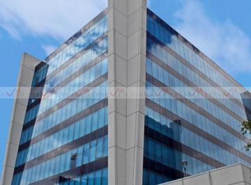 Oficina · 182m² · 7 Estacionamientos · Oficina en Renta en Ladrillera