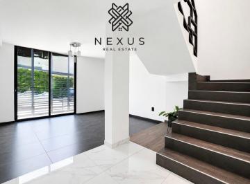 Casa de 3 habitaciones, Naucalpan de Juárez · Casa Remodelada en Venta en Fuentes de Satélite