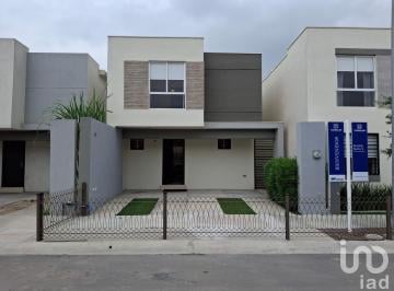 Casa · 124m² · 3 Recámaras · 2 Estacionamientos · Casa Nueva en Venta Zona Residencial y Exclusiva en García, N. L. $2,505,000.