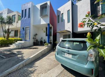 Casa de 3 habitaciones, Tonalá · Casa Venta Centro Tonala